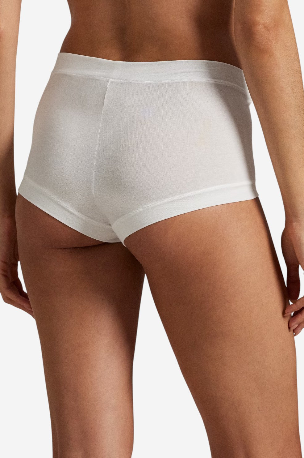 Stretch-Cotton Girl Short - White - Shop Yu Fashion