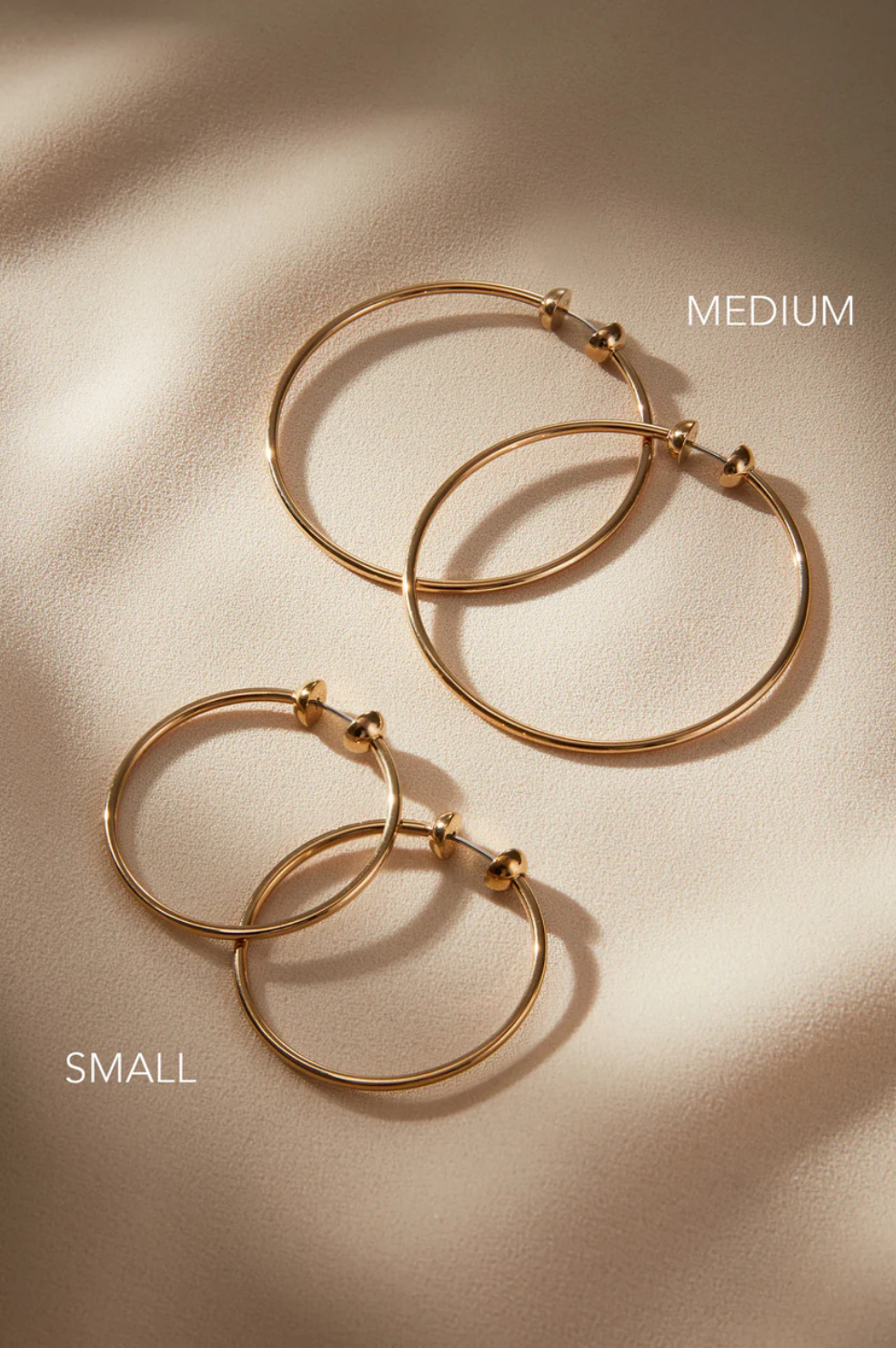 Medium Icon Hoops - Gold