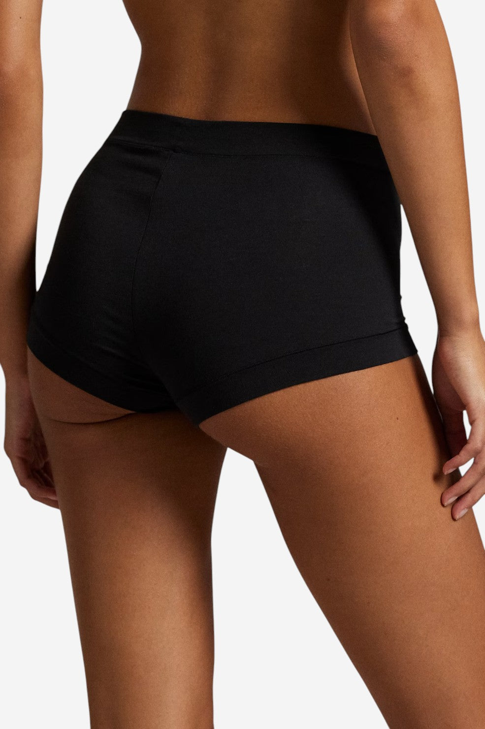 Stretch-Cotton Girl Short - Onyx - Shop Yu Fashion