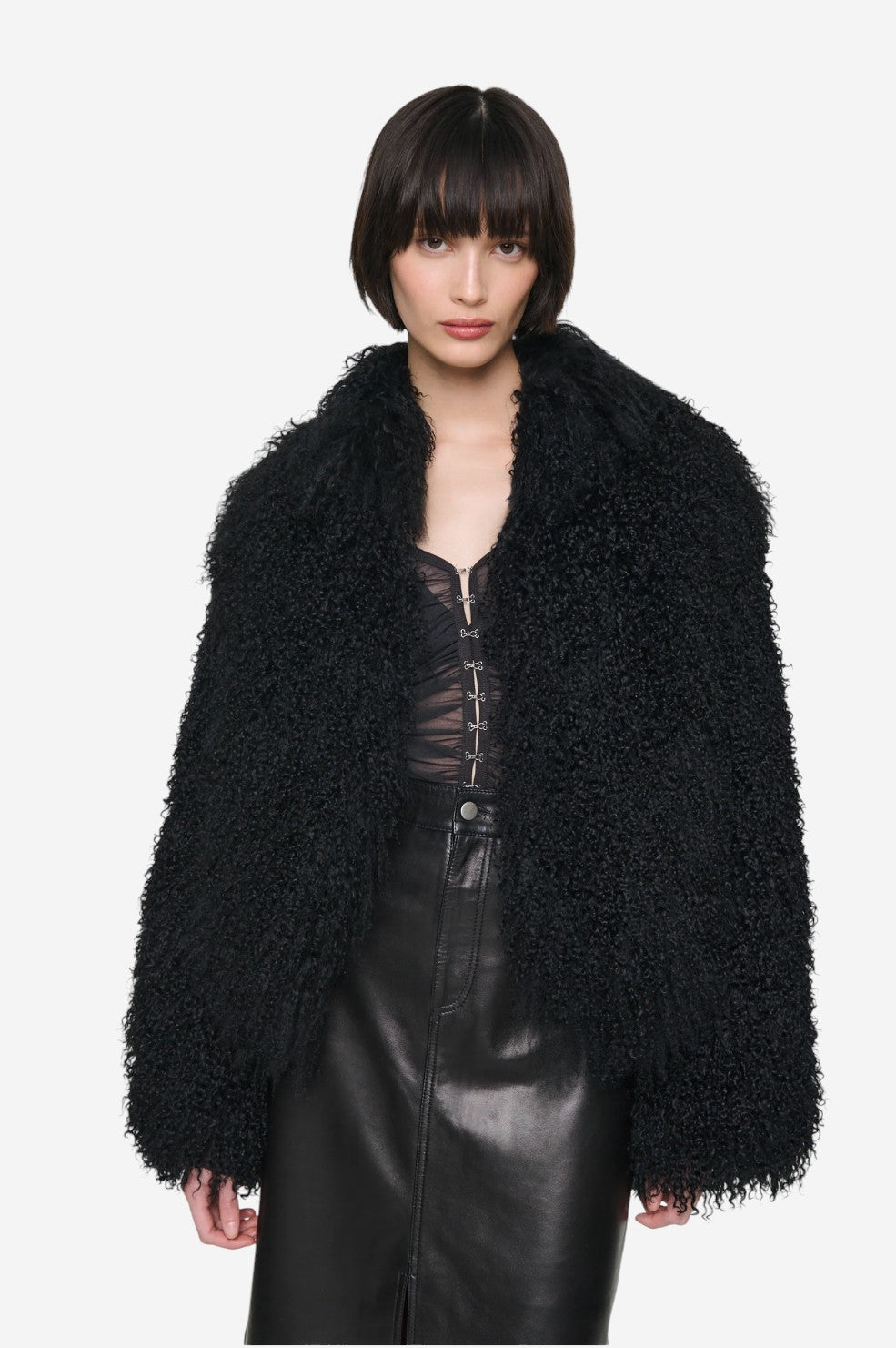 *PRE-ORDER* Rochelle Shearling Coat - Black - Shop Yu Fashion