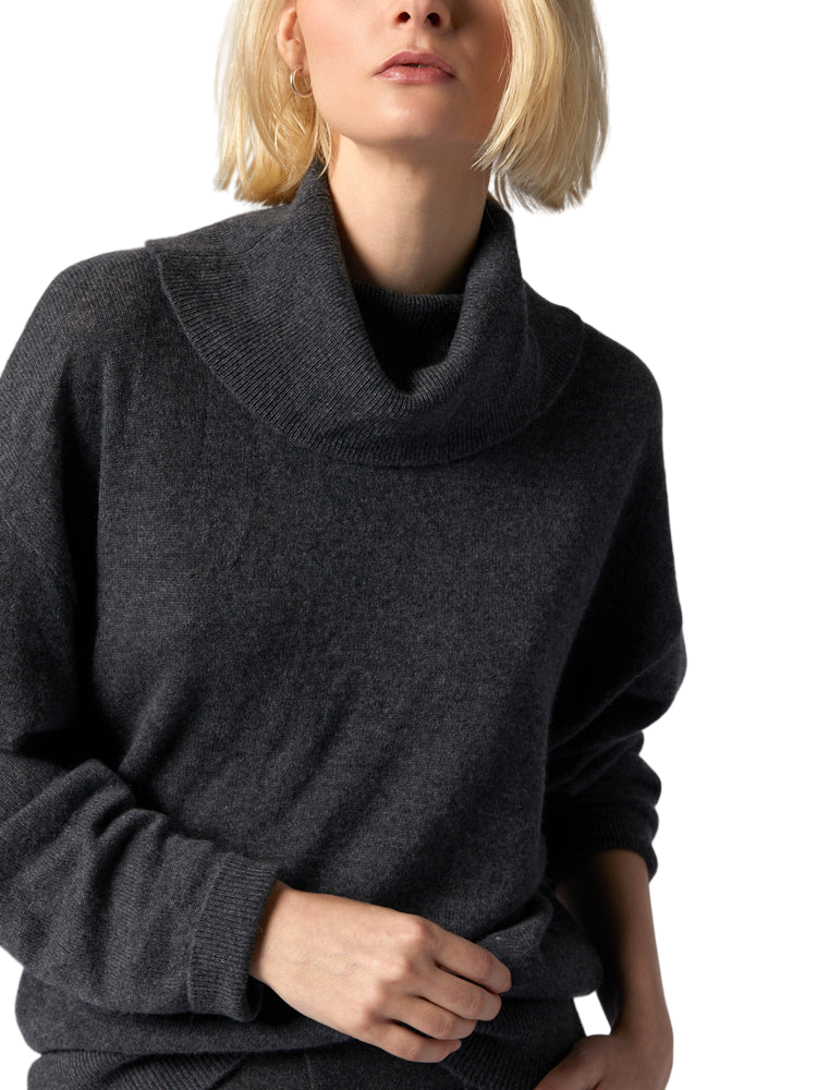 Mathilde Cashmere Turtleneck Sweater - Heather Grey