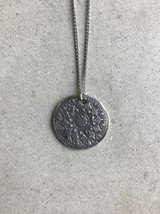 Medium Mandala Coin Necklace - Shop Yu Fashion