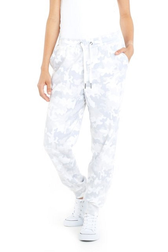 Riley Relaxed Jogger - Camo - Shop Yu Fashion