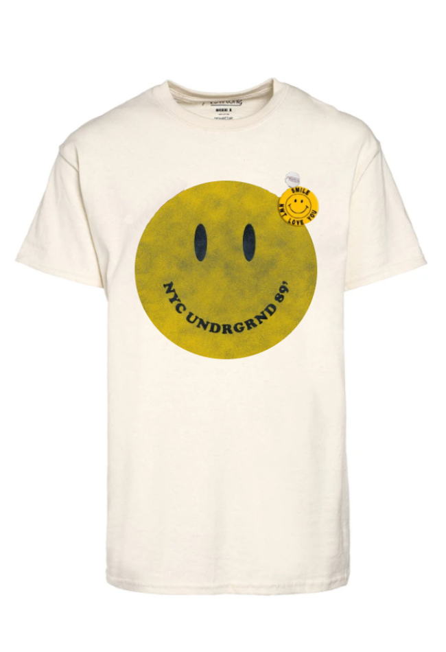 "Smiley" T-Shirt - Shop Yu Fashion